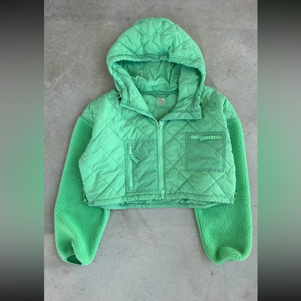 Free People FP Movement Cropped Hooded Quilted Fleece Packable Jacket
